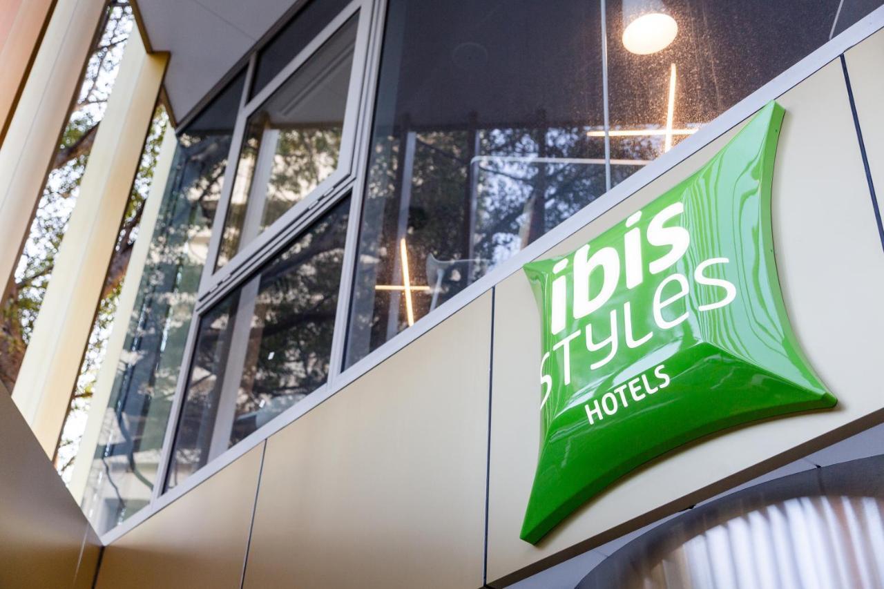 Ibis Styles East Perth Hotel Exterior foto